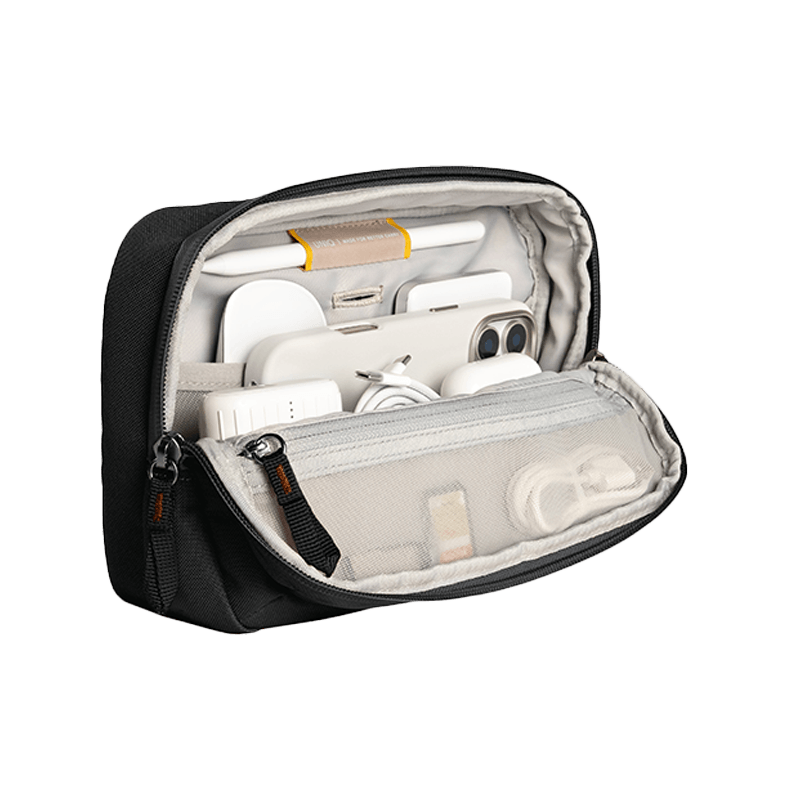 Uniq DenverTech Kit Pouch 2.5L - Midnight Black